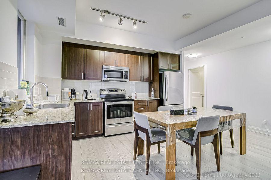 Photo 22 of Unit LPH307, 7171 Yonge Street, Markham, Thornhill — HOMEH