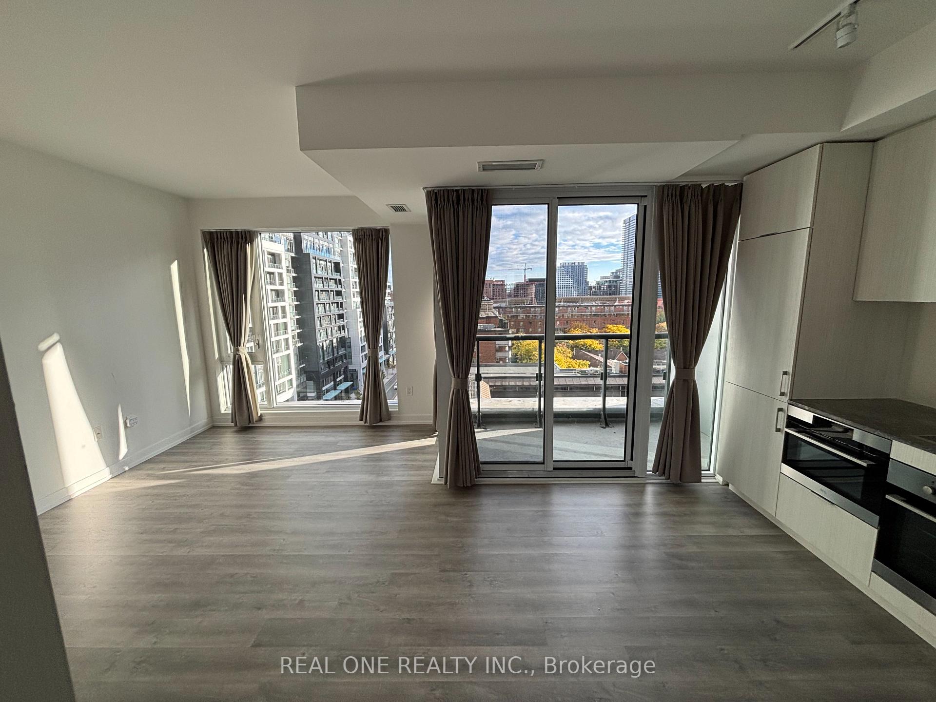 Photo 13 of Unit 815, 158 Front Street E, Toronto, Moss Park — HOMEH