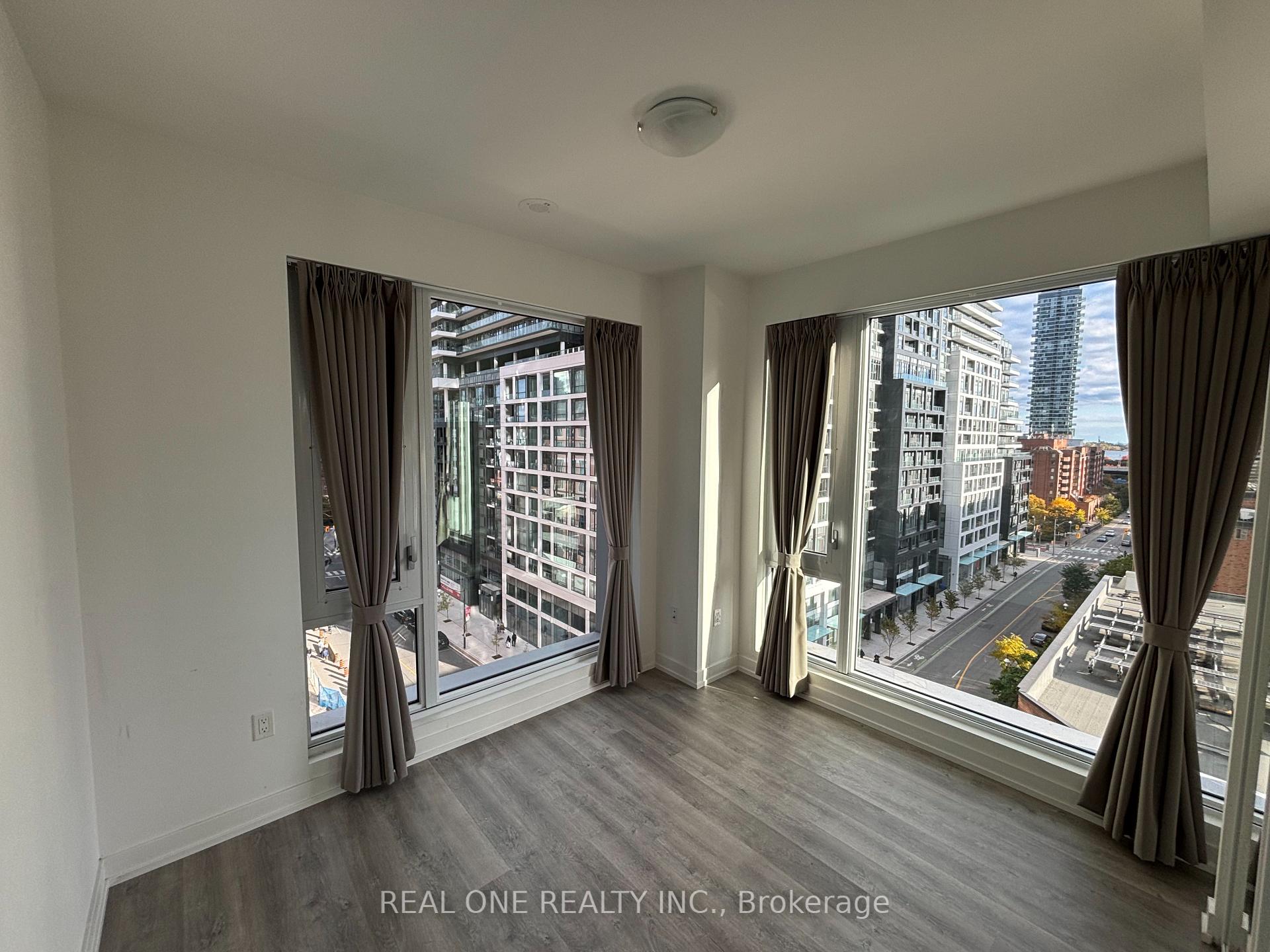 Photo 10 of Unit 815, 158 Front Street E, Toronto, Moss Park — HOMEH
