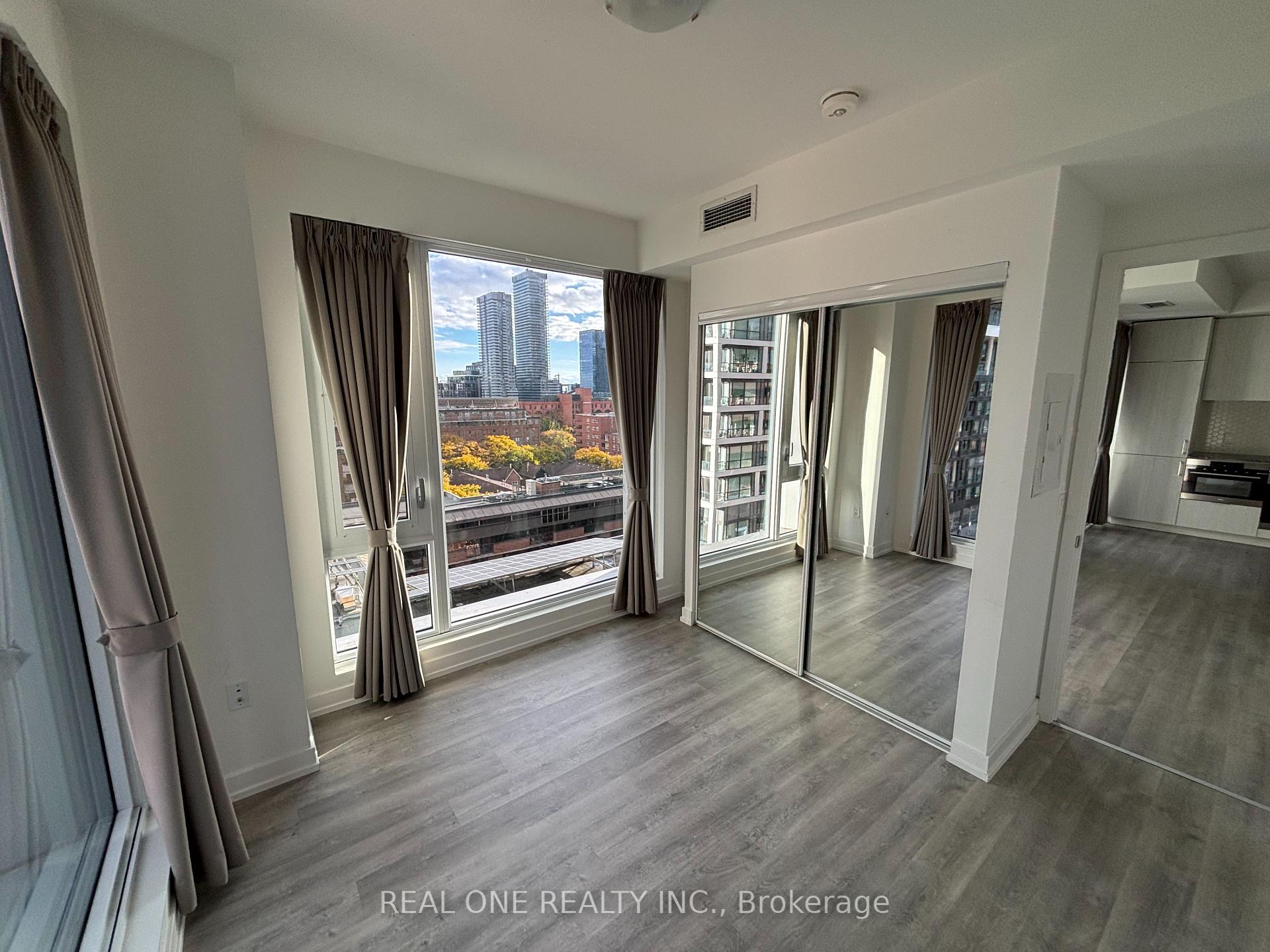 Photo 15 of Unit 815, 158 Front Street E, Toronto, Moss Park — HOMEH