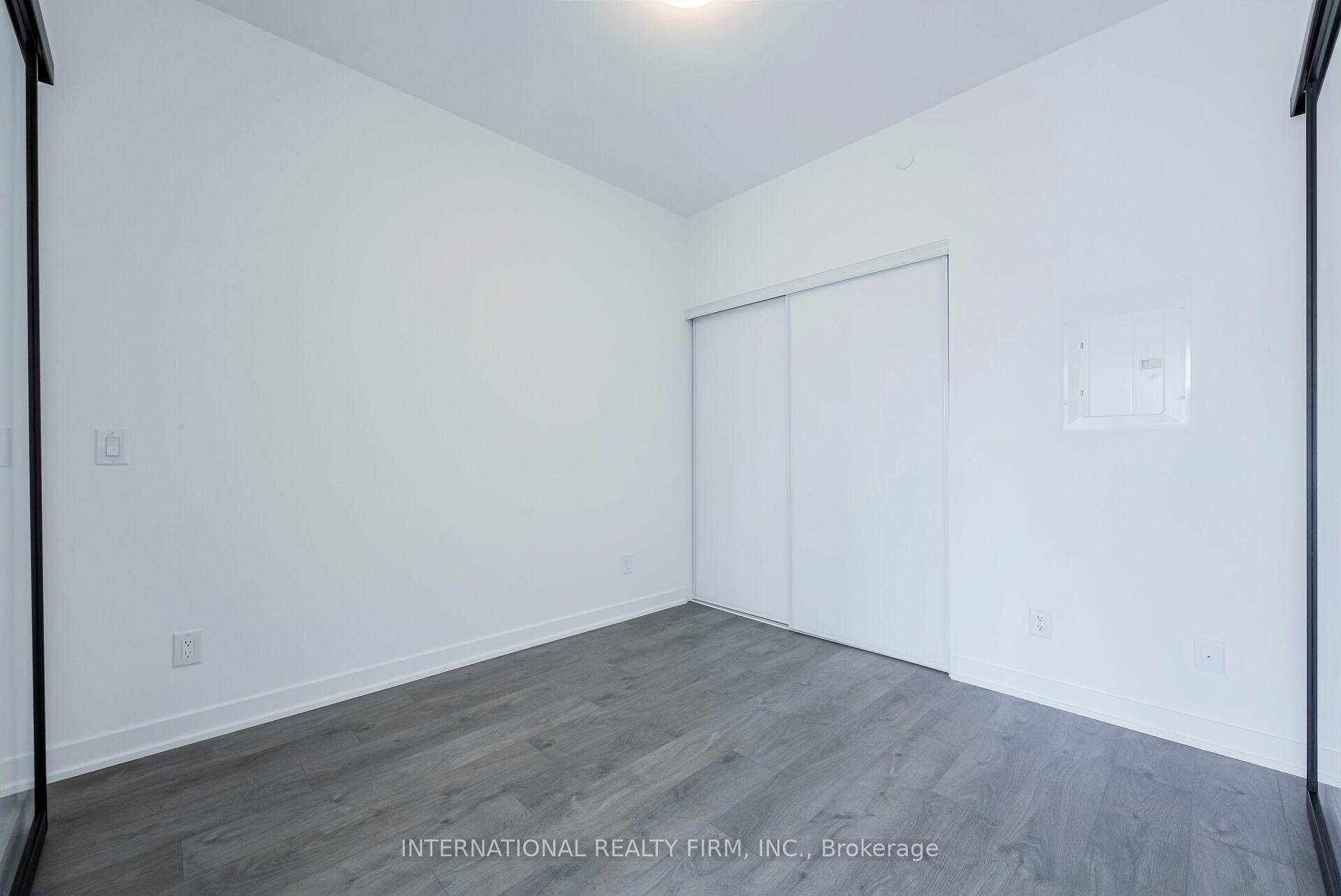 Photo 8 of Unit 1014, 5 Defries Street, Toronto, Regent Park — HOMEH