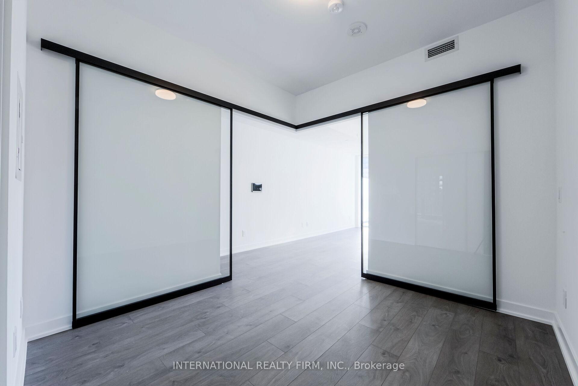 Photo 4 of Unit 1014, 5 Defries Street, Toronto, Regent Park — HOMEH