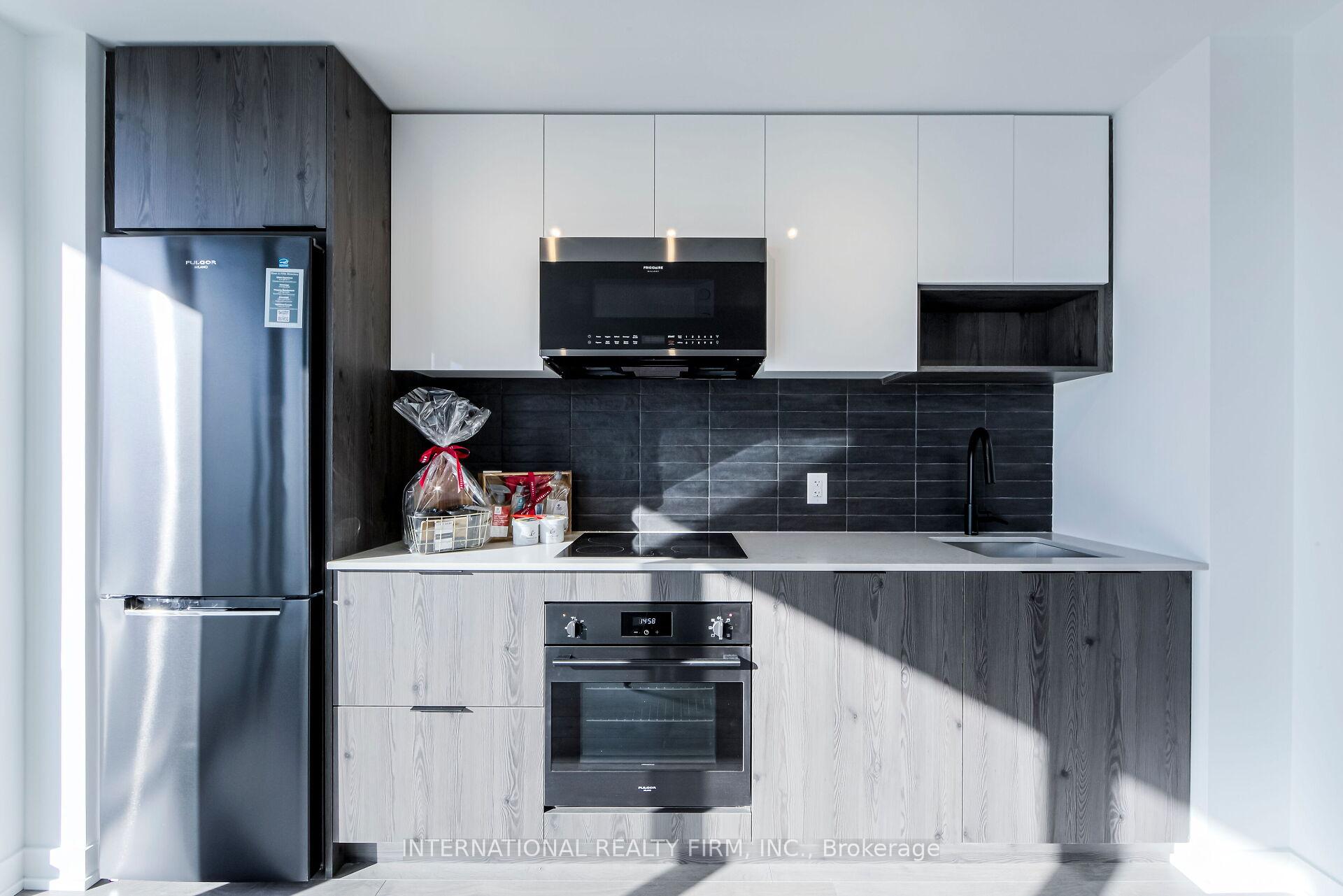 Photo 10 of Unit 1014, 5 Defries Street, Toronto, Regent Park — HOMEH
