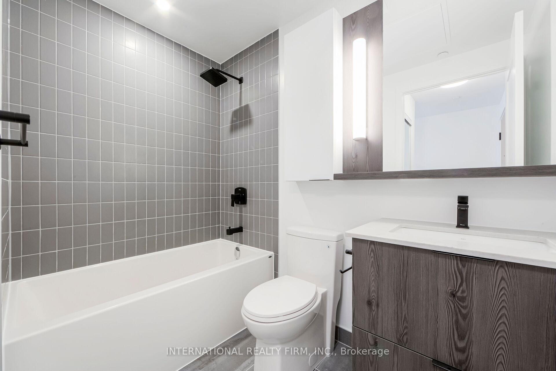 Photo 6 of Unit 1014, 5 Defries Street, Toronto, Regent Park — HOMEH