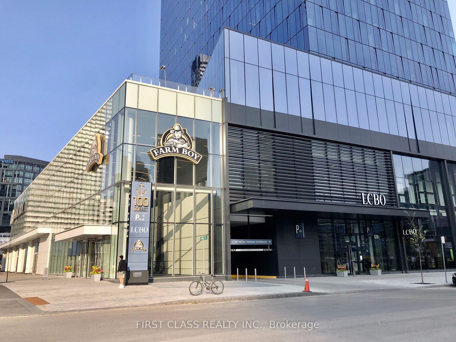Front of Unit 2716, 55 cooper Street