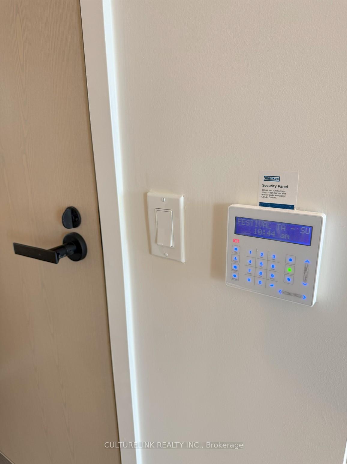 Photo 5 of Unit 4507, 225 Commerce St Street, Vaughan, Vaughan Corporate Centre — HOMEH