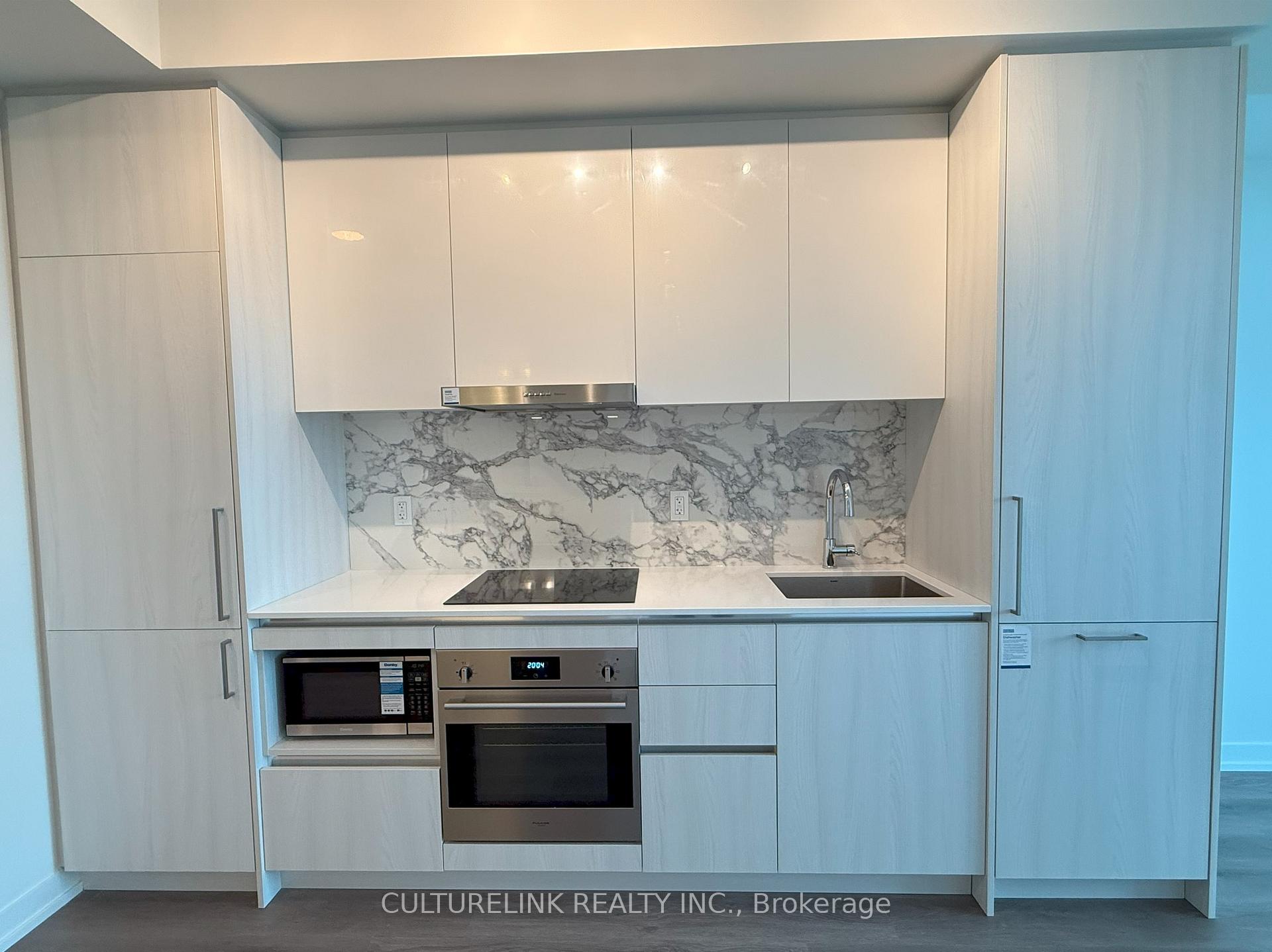 Photo 7 of Unit 4507, 225 Commerce St Street, Vaughan, Vaughan Corporate Centre — HOMEH