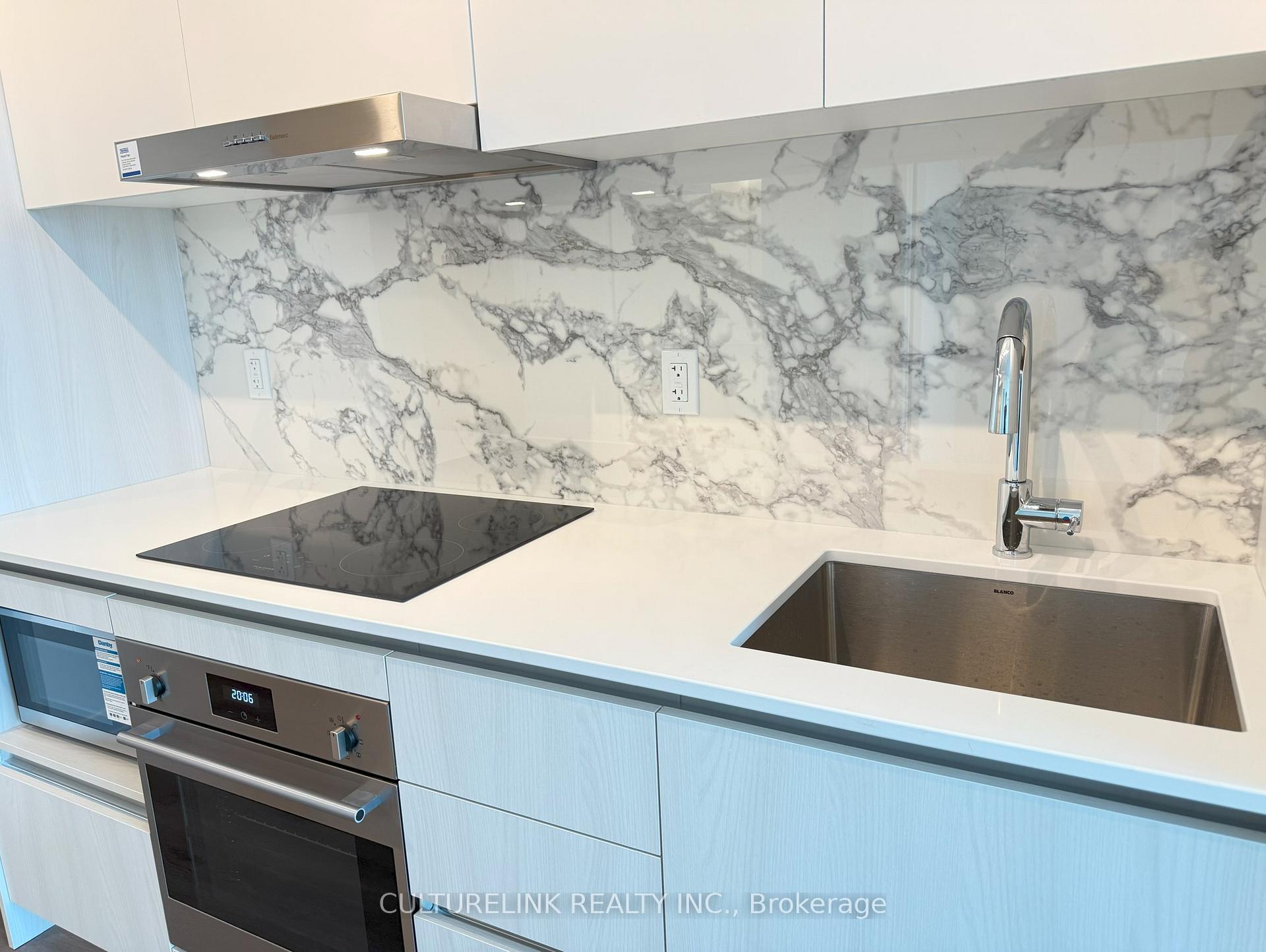 Photo 16 of Unit 4507, 225 Commerce St Street, Vaughan, Vaughan Corporate Centre — HOMEH