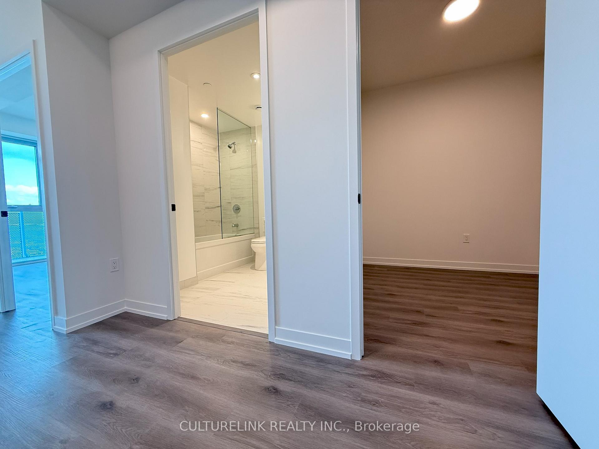 Photo 9 of Unit 4507, 225 Commerce St Street, Vaughan, Vaughan Corporate Centre — HOMEH