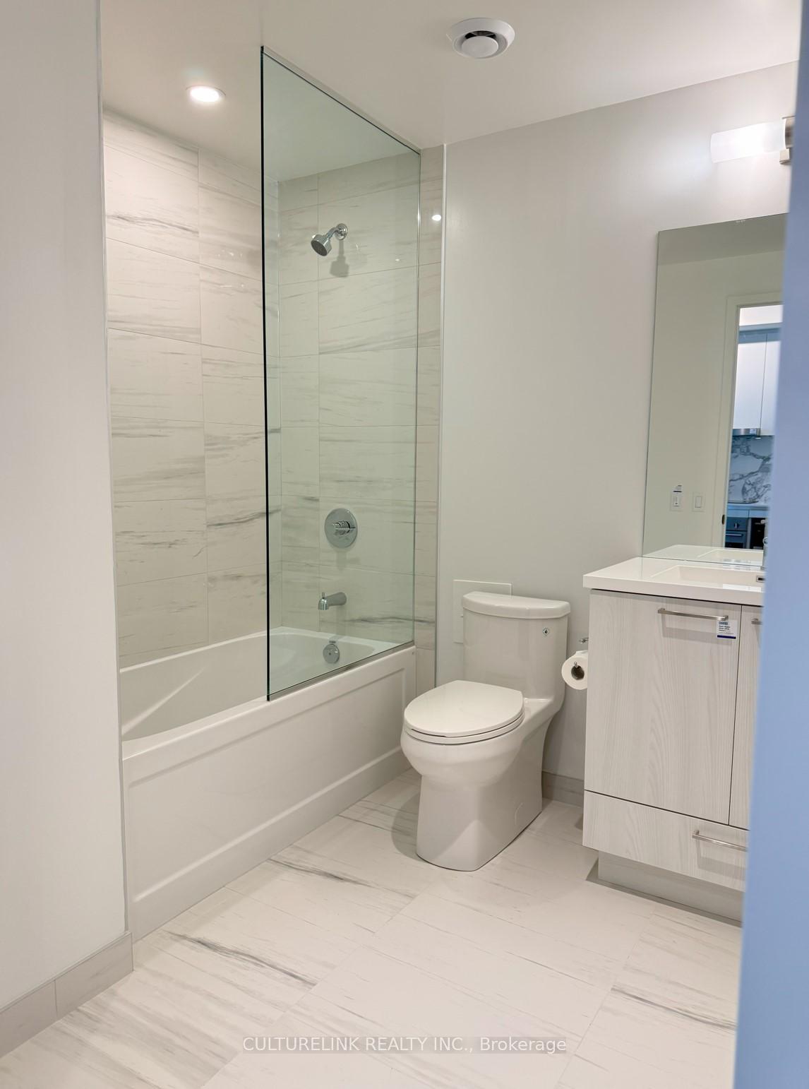 Photo 14 of Unit 4507, 225 Commerce St Street, Vaughan, Vaughan Corporate Centre — HOMEH