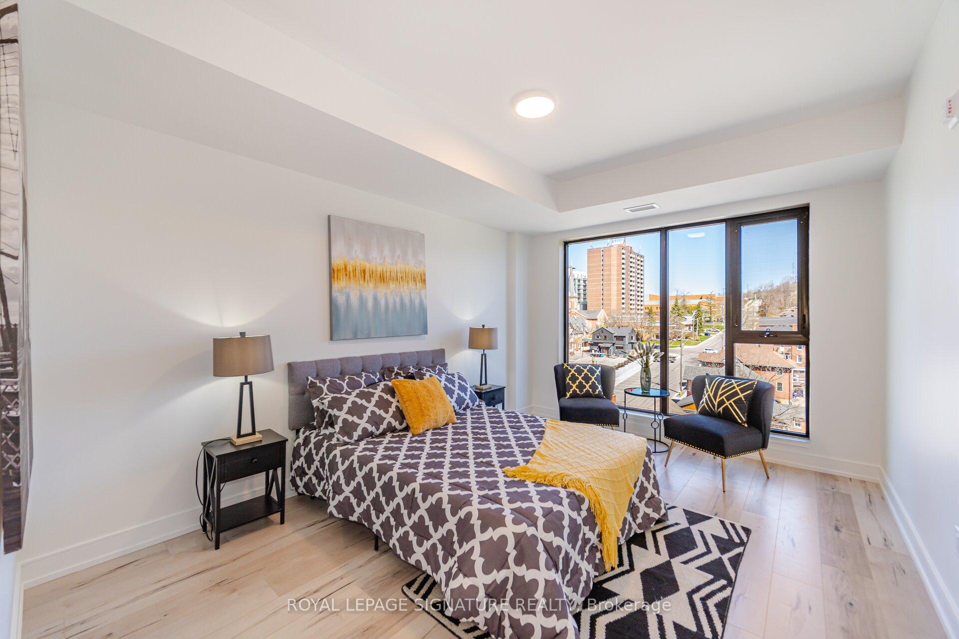 Photo 17 of Unit 722, 185 Dunlop Street E, Barrie, Lakeshore — HOMEH