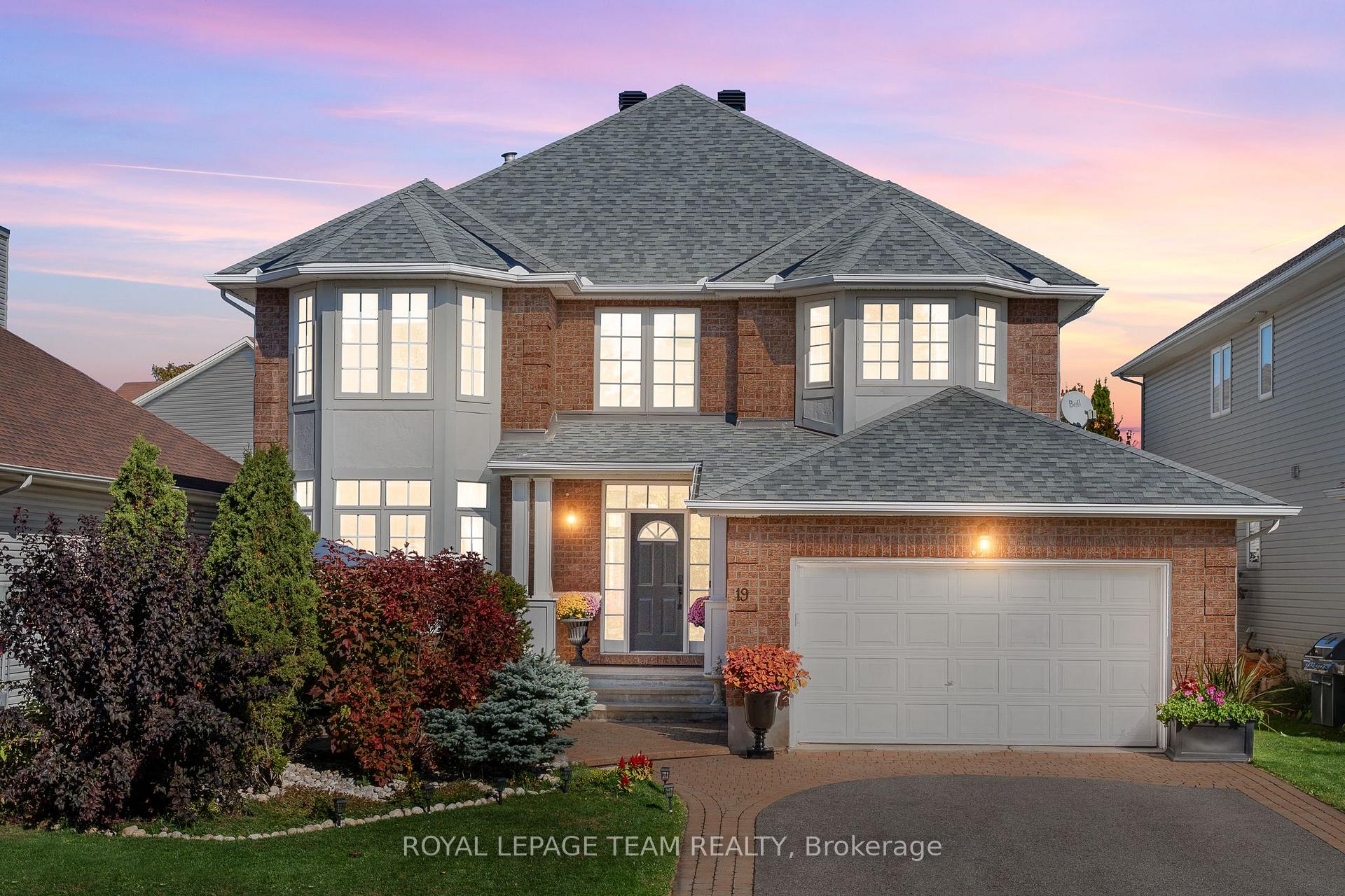 Front of 19 Black Tern Crescent