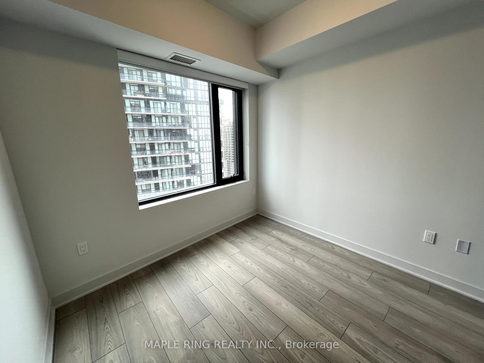 Photo 8 of Unit 2305, 2920 Highway 7 Road, Vaughan, Concord — HOMEH