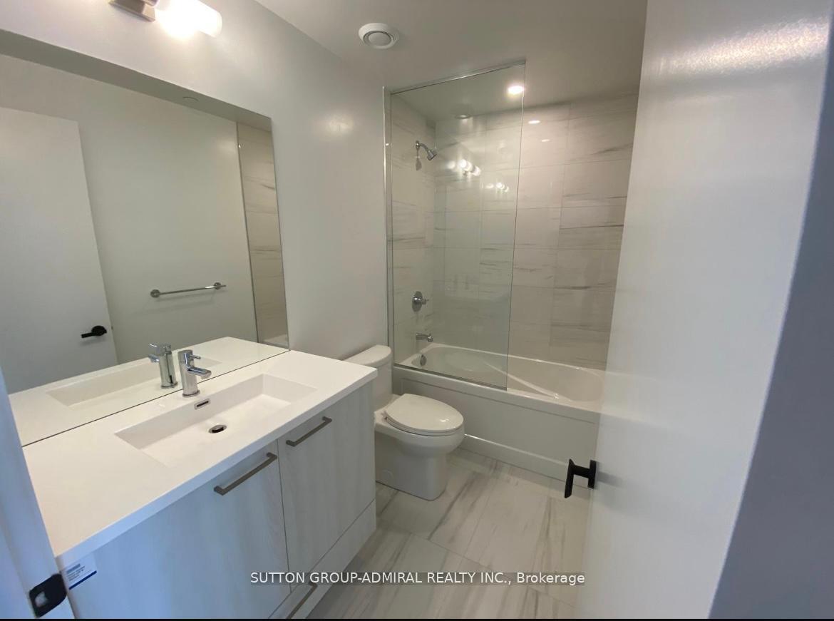 Photo 7 of Unit 3003, 225 Commerce Street, Vaughan, Vaughan Corporate Centre — HOMEH
