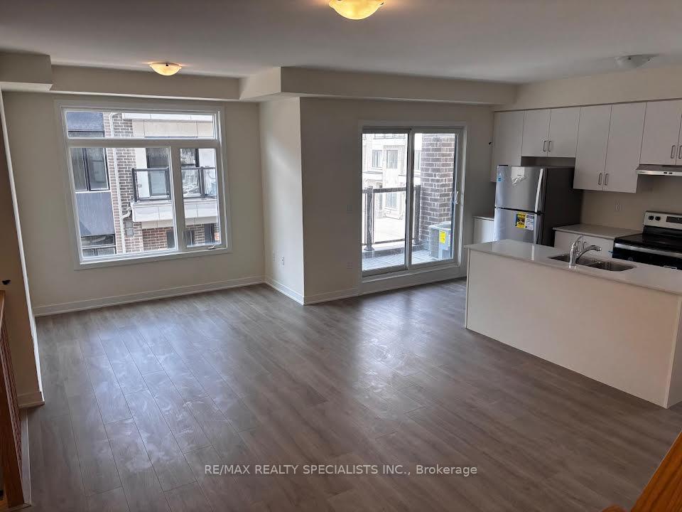 Photo 3 of Unit 1002, 1695 Dersan Street, Pickering, Duffin Heights — HOMEH