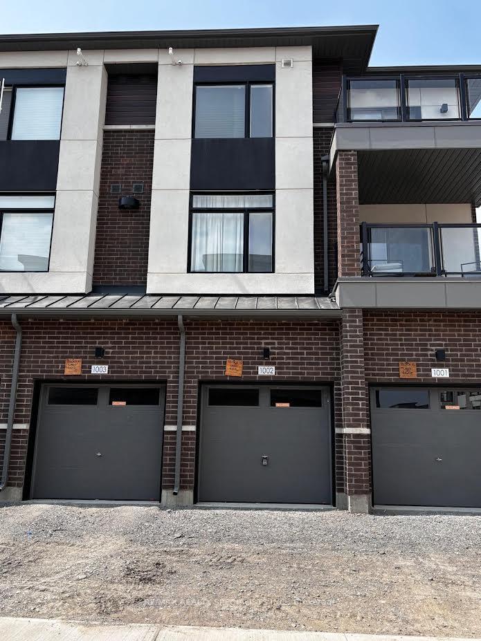 Photo 17 of Unit 1002, 1695 Dersan Street, Pickering, Duffin Heights — HOMEH