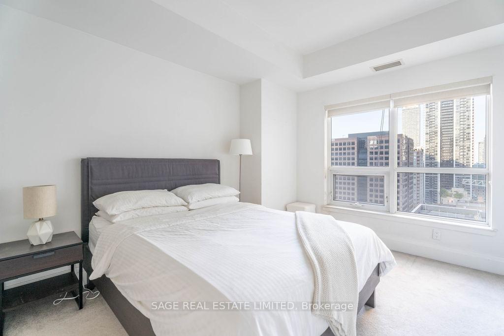 Photo 10 of Unit 1801, 35 Hayden Street, Toronto, Church-Yonge Corridor — HOMEH