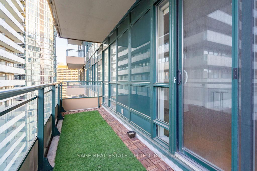 Photo 20 of Unit 1801, 35 Hayden Street, Toronto, Church-Yonge Corridor — HOMEH