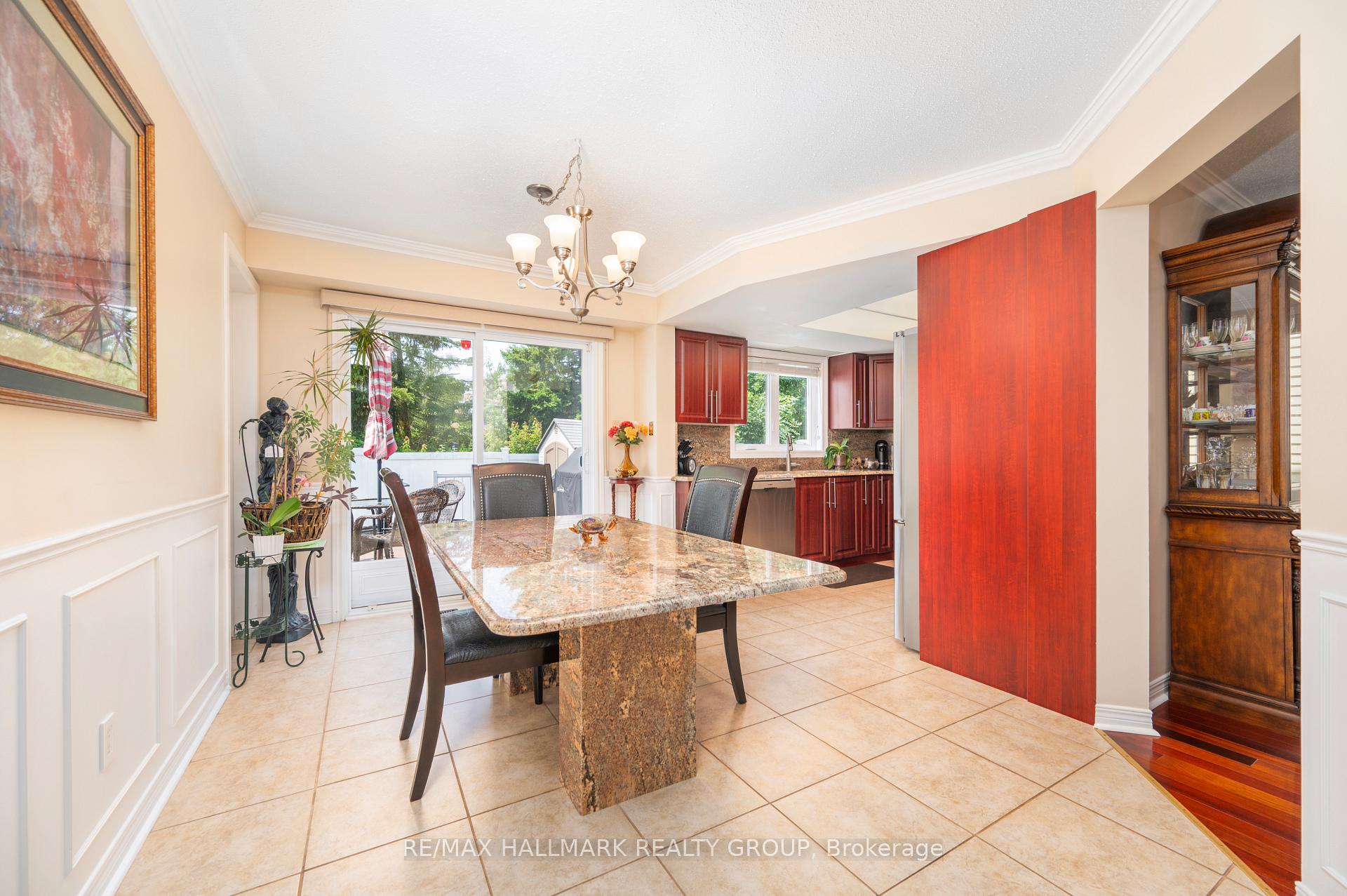 Photo 8 of 2180 Johnston Road, Ottawa, Hunt Club Park — HOMEH
