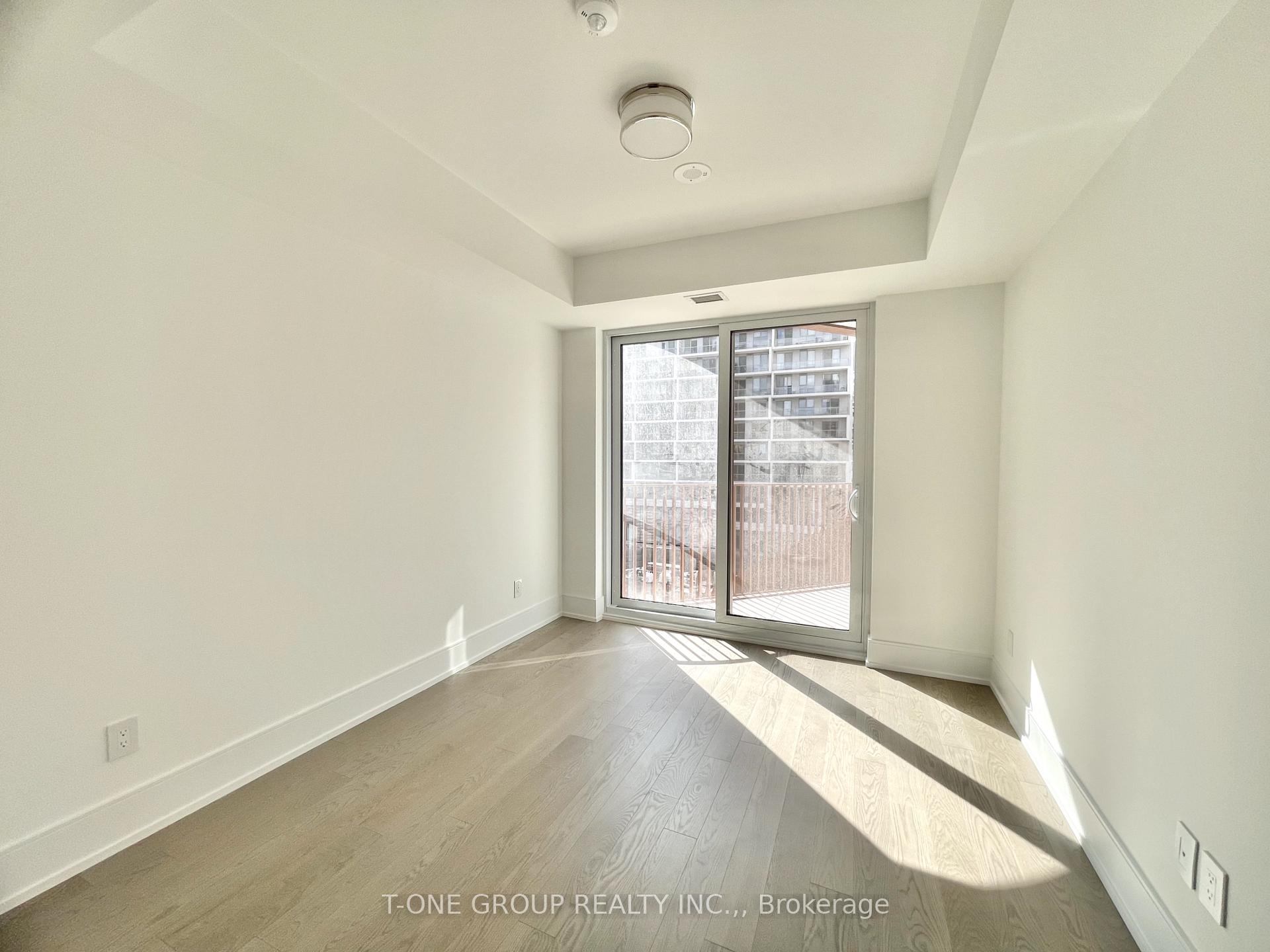 Photo 3 of Unit 422, 155 Merchants' Wharf, Toronto, Waterfront Communities — HOMEH