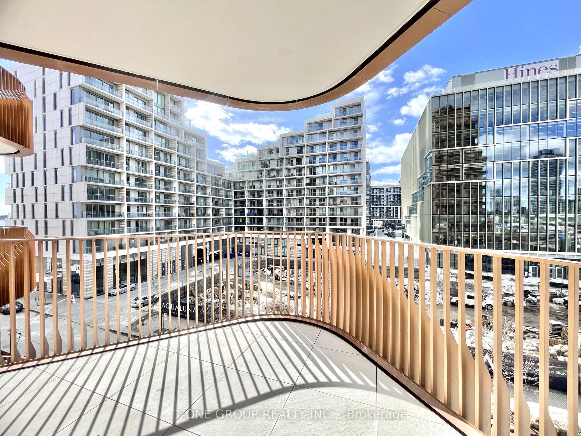 Photo 8 of Unit 422, 155 Merchants' Wharf, Toronto, Waterfront Communities — HOMEH