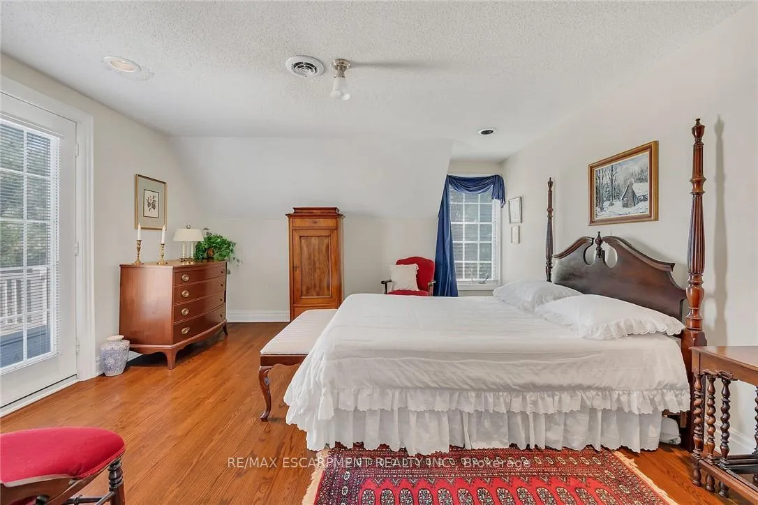 Photo 25 of 5581 King Street, Lincoln, Beamsville — HOMEH