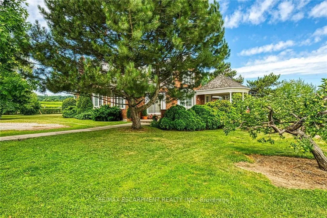 Photo 37 of 5581 King Street, Lincoln, Beamsville — HOMEH