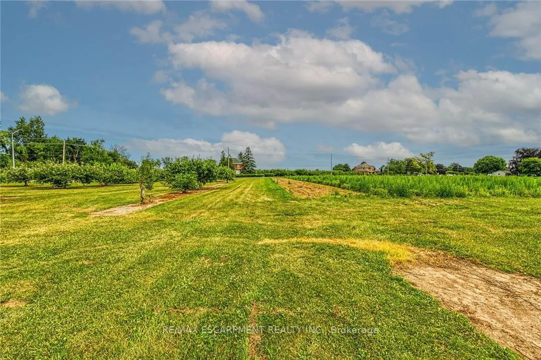 Photo 42 of 5581 King Street, Lincoln, Beamsville — HOMEH