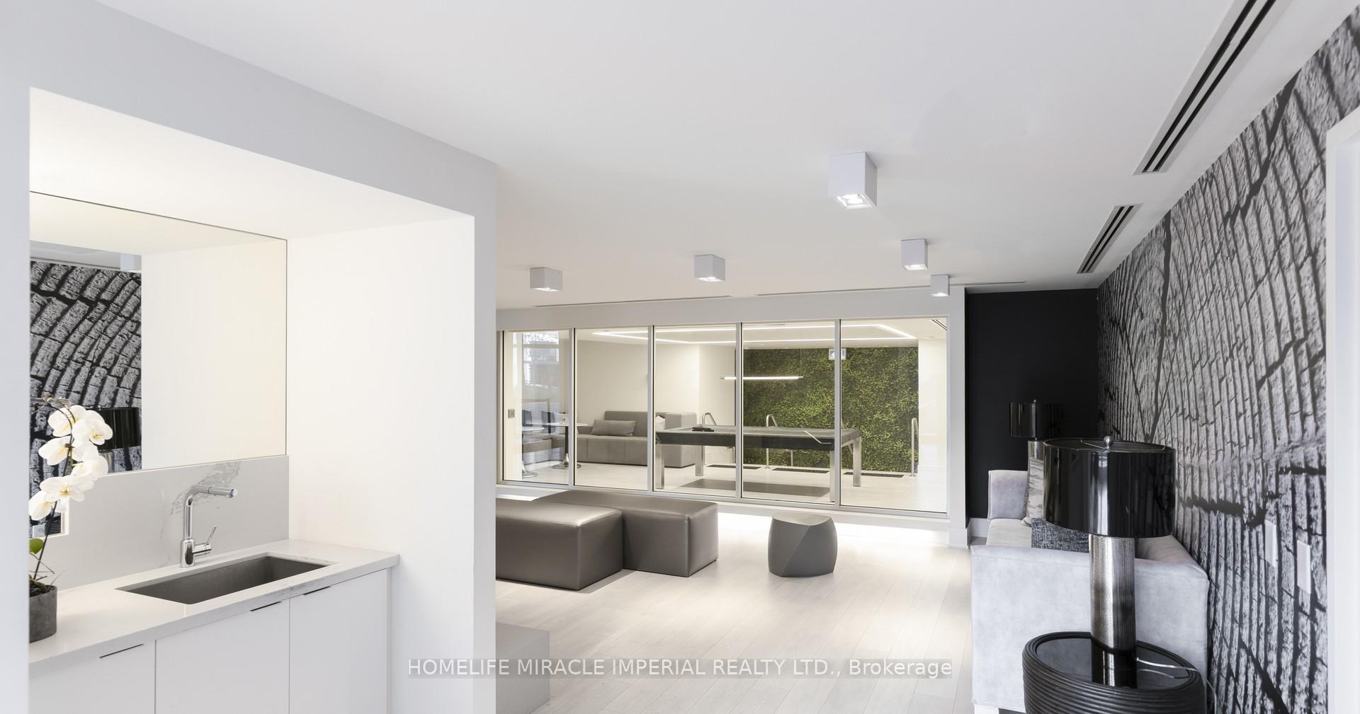 Photo 10 of Unit 223, 2908 Highway 7 Road, Vaughan, Concord — HOMEH