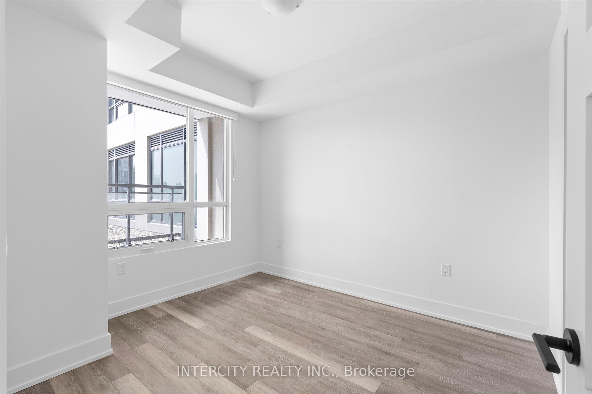 Photo 15 of Unit 252, 2075 King Road, King, King City — HOMEH