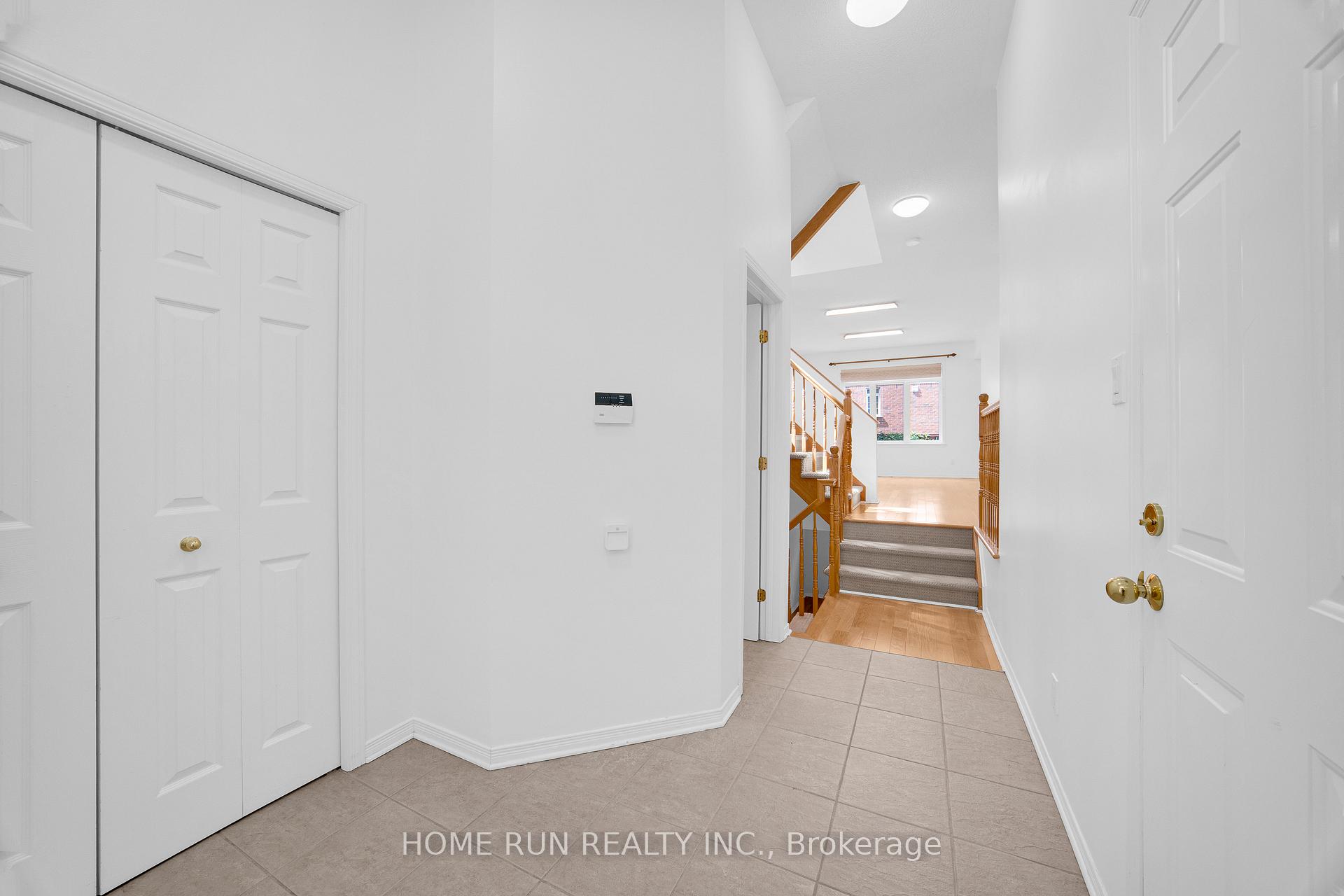 Photo 13 of 3438 Wyman Crescent, Ottawa, Windsor Park Village — HOMEH