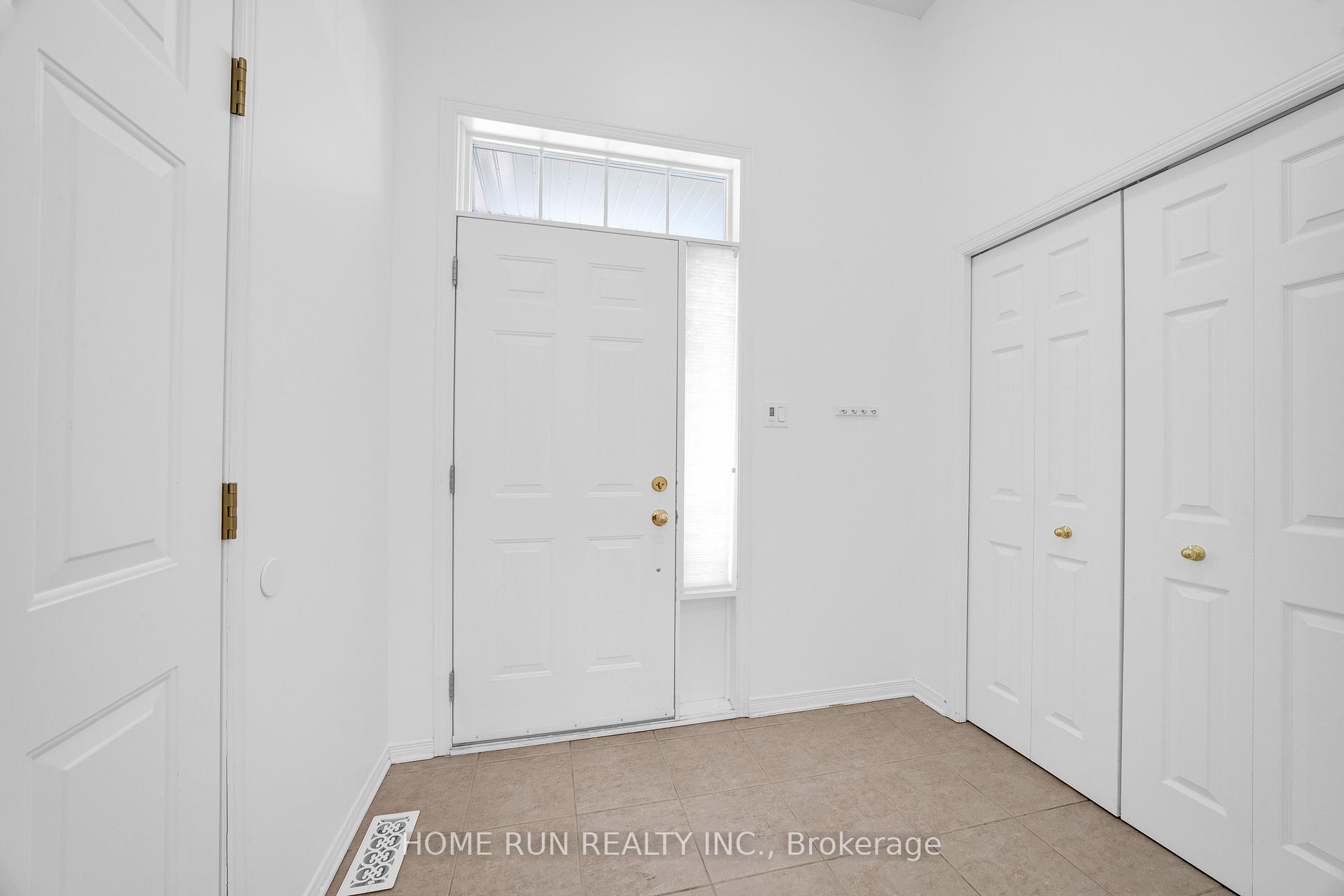 Photo 14 of 3438 Wyman Crescent, Ottawa, Windsor Park Village — HOMEH