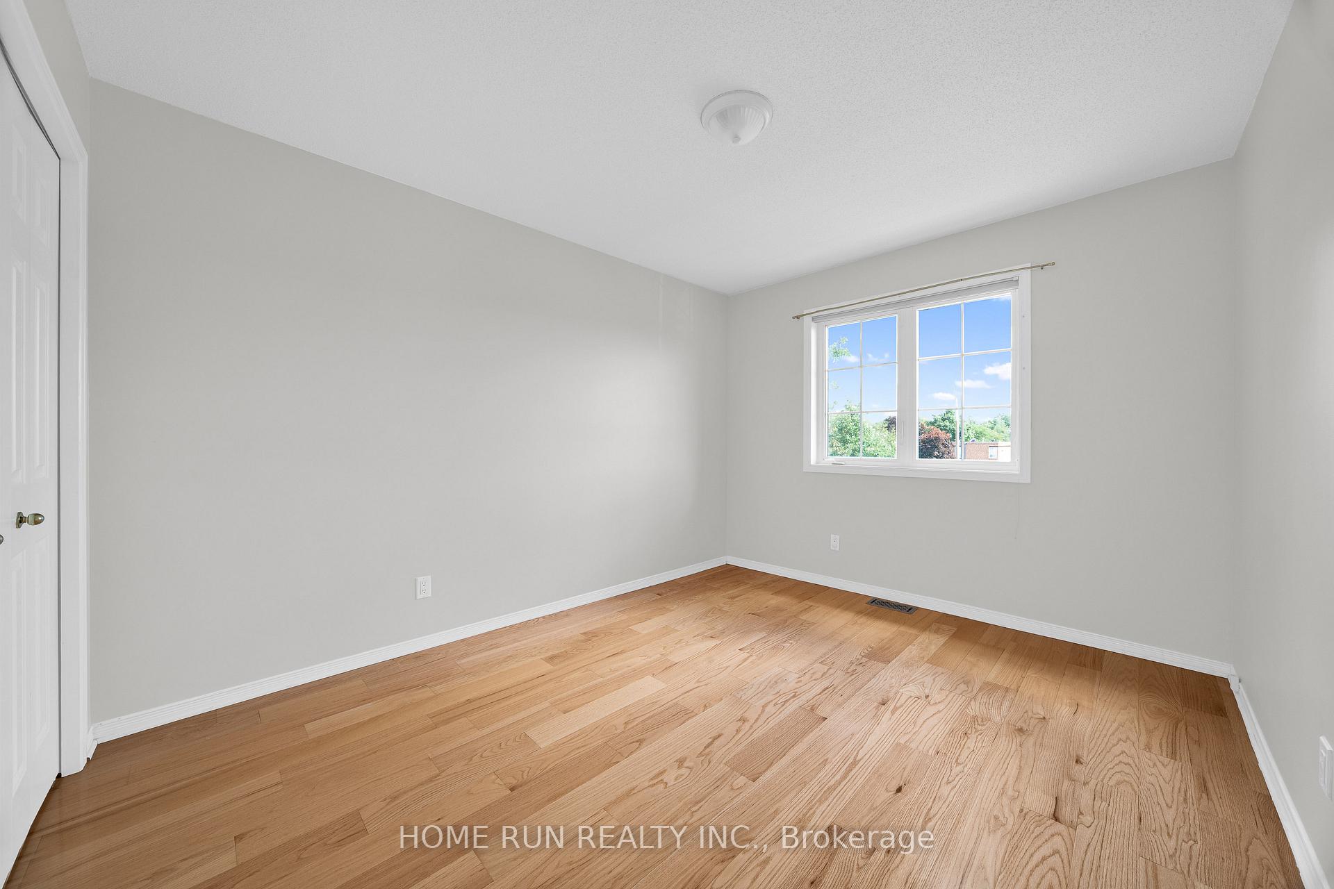 Photo 17 of 3438 Wyman Crescent, Ottawa, Windsor Park Village — HOMEH