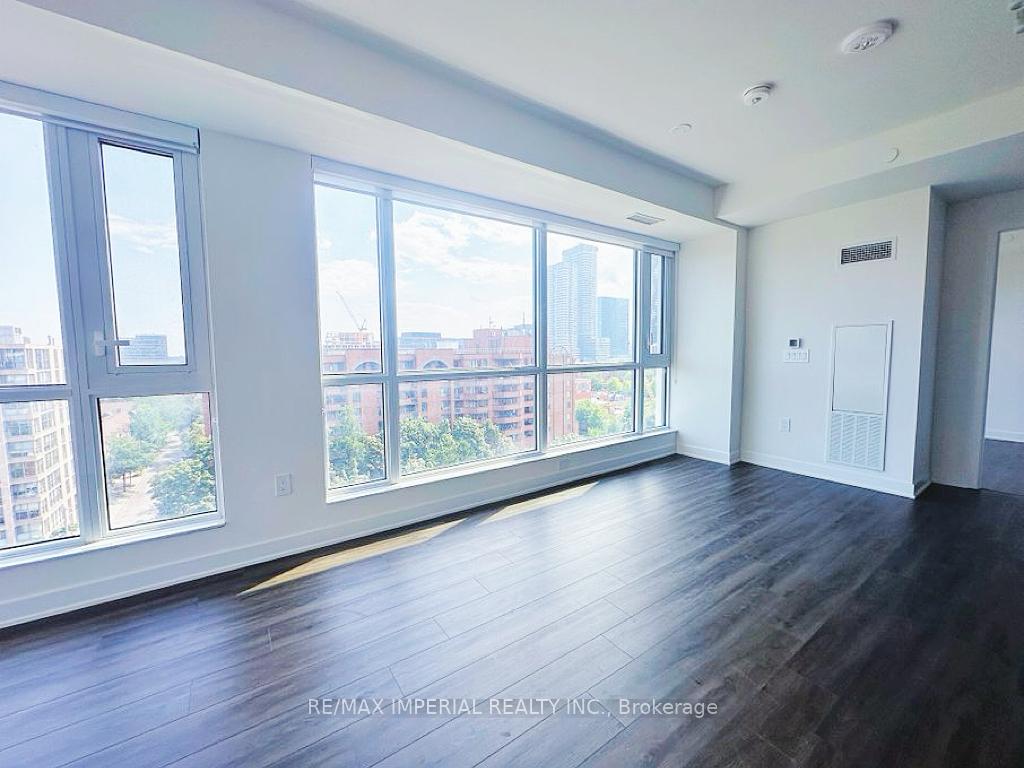 Photo 10 of Unit 723, 60 Princess Street, Toronto, Waterfront Communities — HOMEH