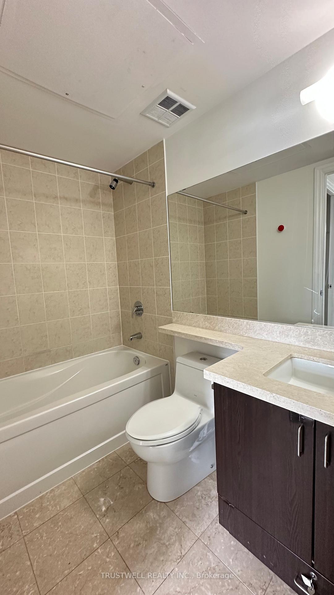 Photo 7 of Unit 213, 151 Upper Duke Crescent, Markham, Unionville — HOMEH