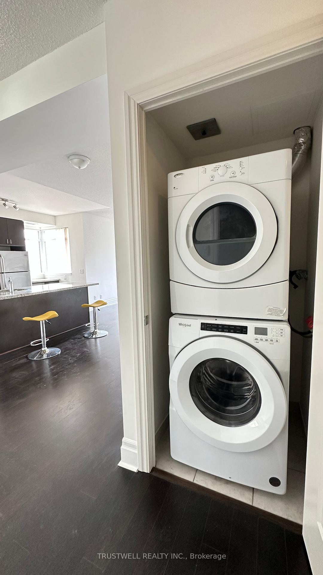 Photo 4 of Unit 213, 151 Upper Duke Crescent, Markham, Unionville — HOMEH