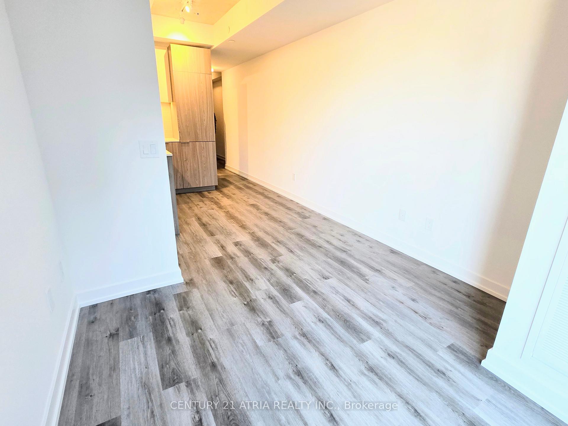Photo 7 of Unit 1002, 28 Eastern Avenue, Toronto, Moss Park — HOMEH