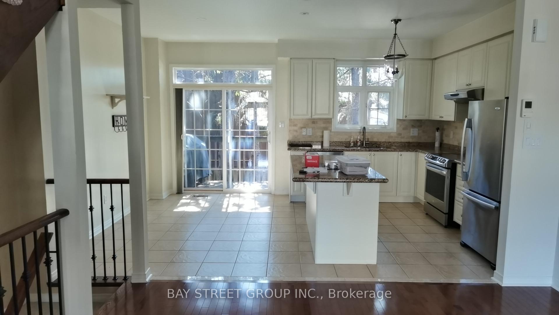Photo 2 of Unit 32, 1701 Finch Avenue, Pickering, Village East — HOMEH