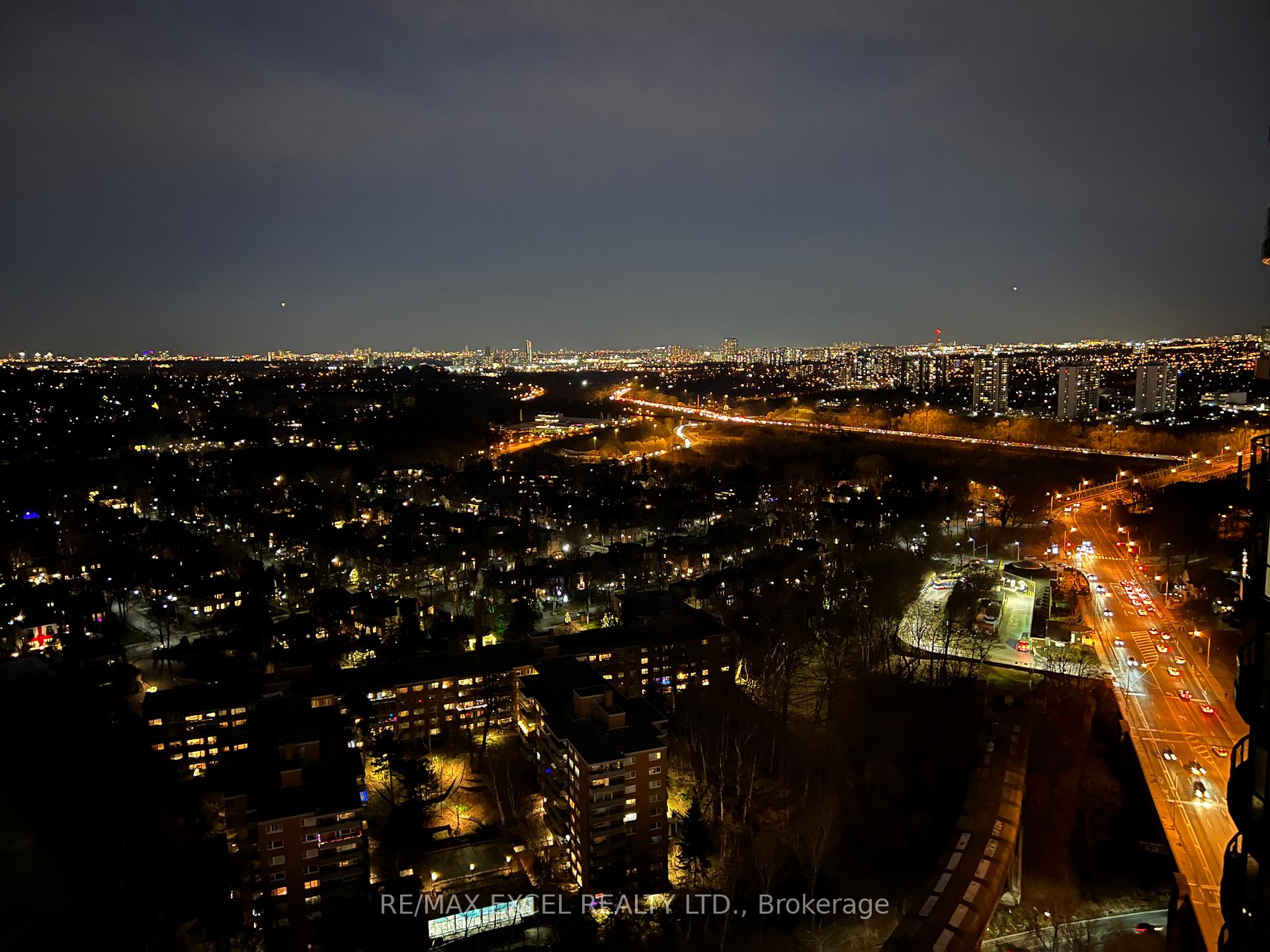 Photo 8 of Unit 2906, 575 Bloor Street E, Toronto, North St. James Town — HOMEH