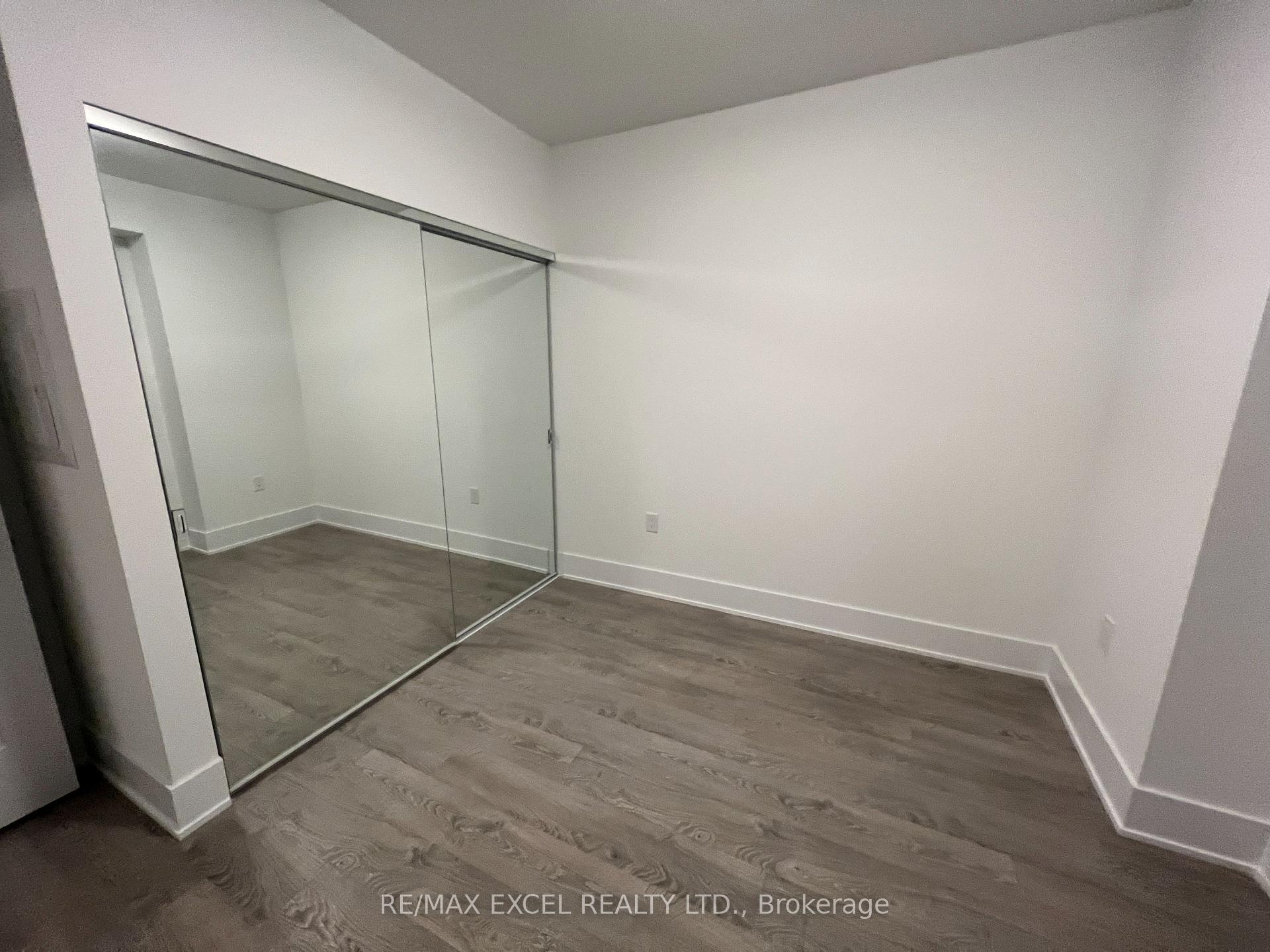 Photo 5 of Unit 2906, 575 Bloor Street E, Toronto, North St. James Town — HOMEH