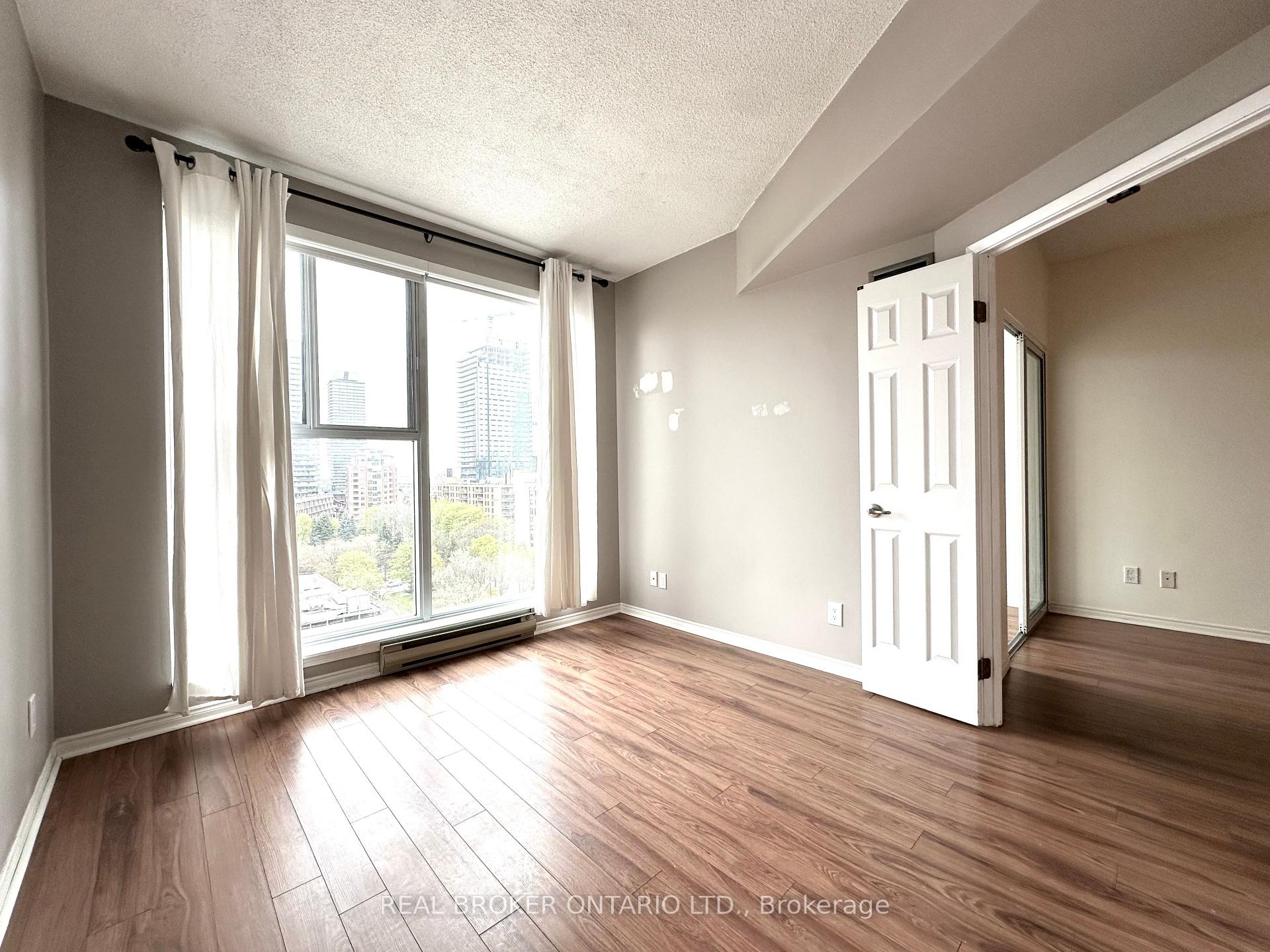 Photo 7 of Unit 1117, 222 The Esplanade, Toronto, Waterfront Communities — HOMEH