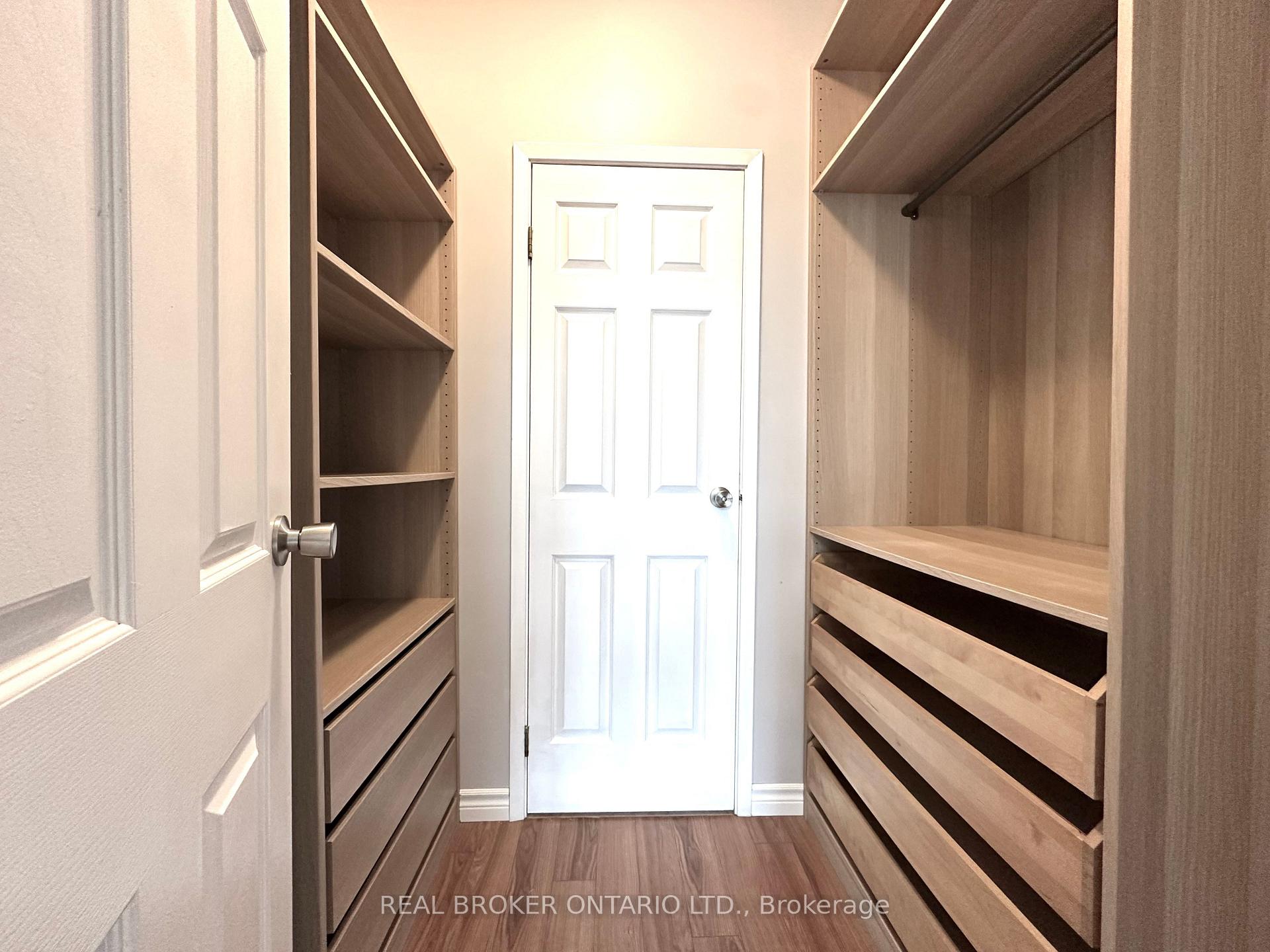 Photo 16 of Unit 1117, 222 The Esplanade, Toronto, Waterfront Communities — HOMEH