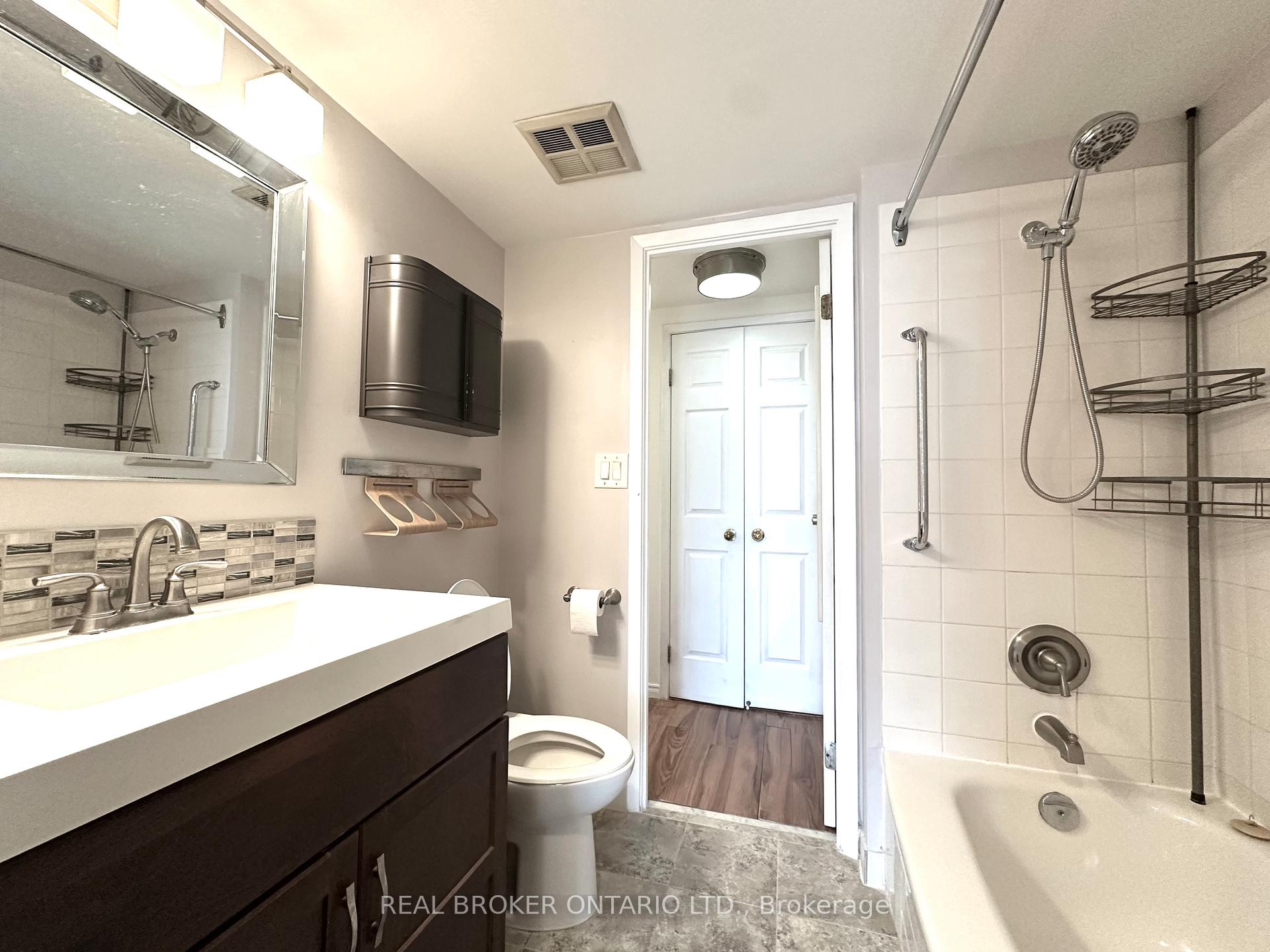Photo 24 of Unit 1117, 222 The Esplanade, Toronto, Waterfront Communities — HOMEH