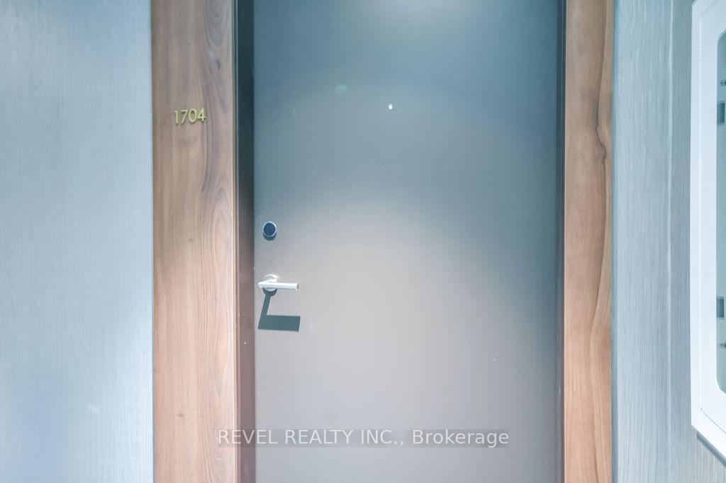 Photo 8 of Unit 1704, 39 Mary Street, Barrie, City Centre — HOMEH