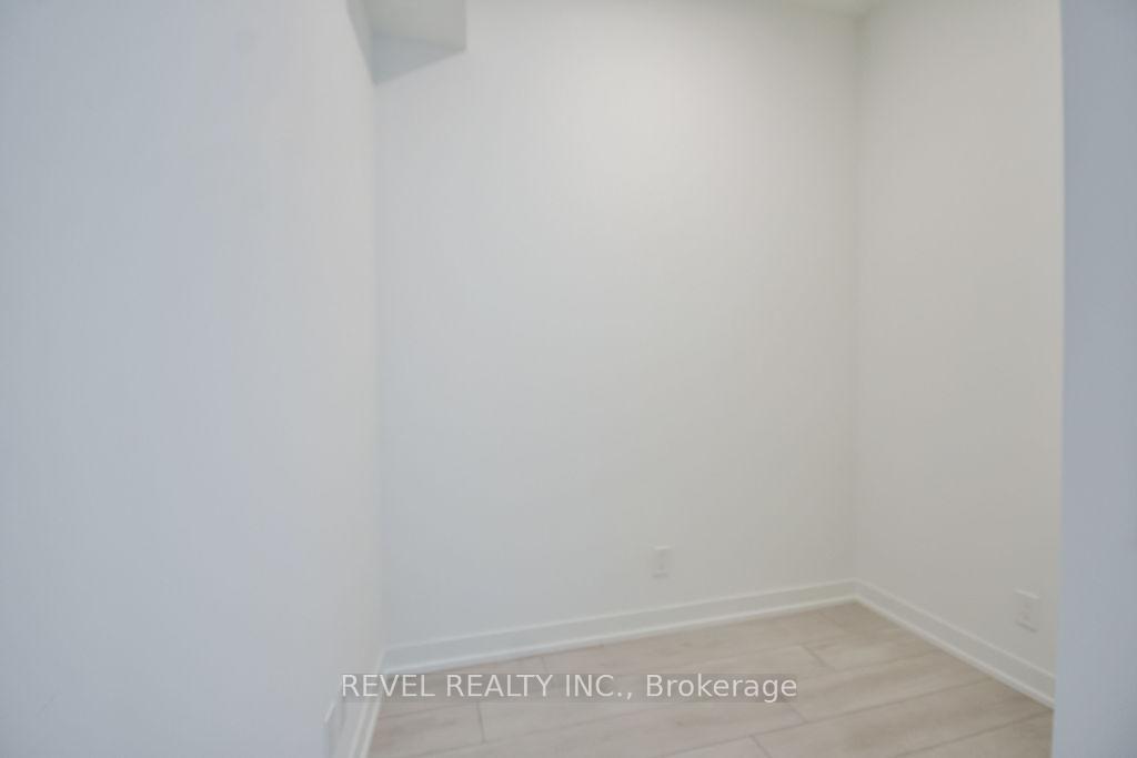 Photo 10 of Unit 1704, 39 Mary Street, Barrie, City Centre — HOMEH