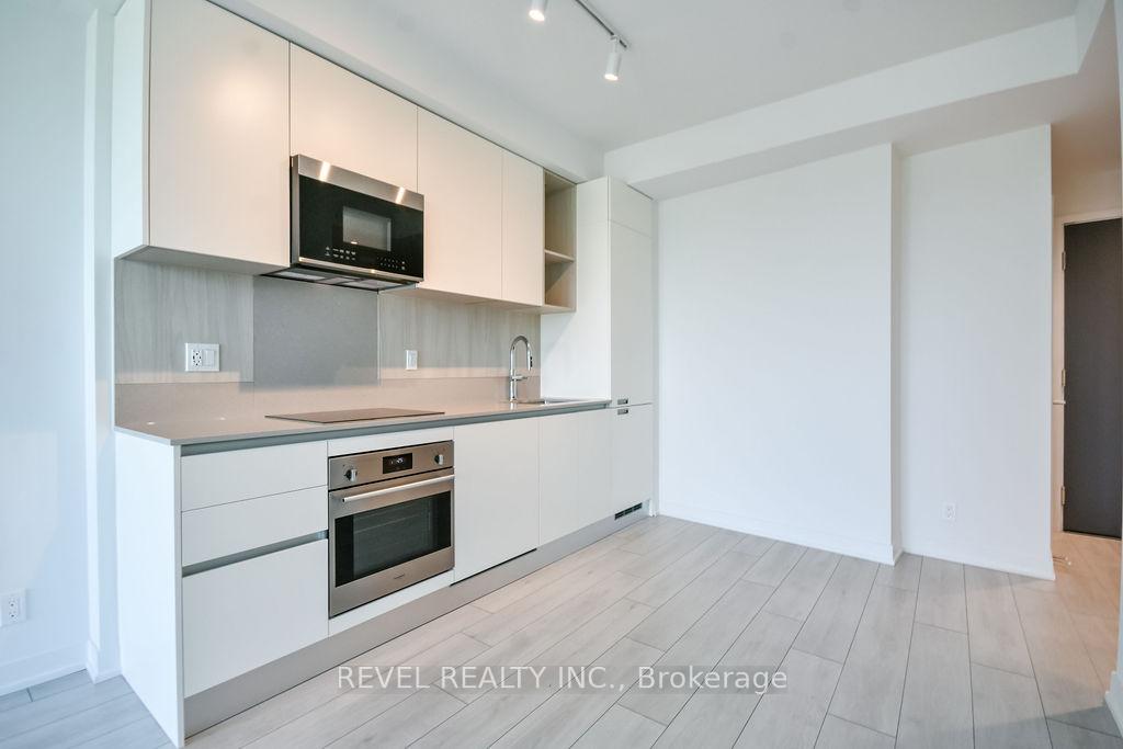 Photo 13 of Unit 1704, 39 Mary Street, Barrie, City Centre — HOMEH
