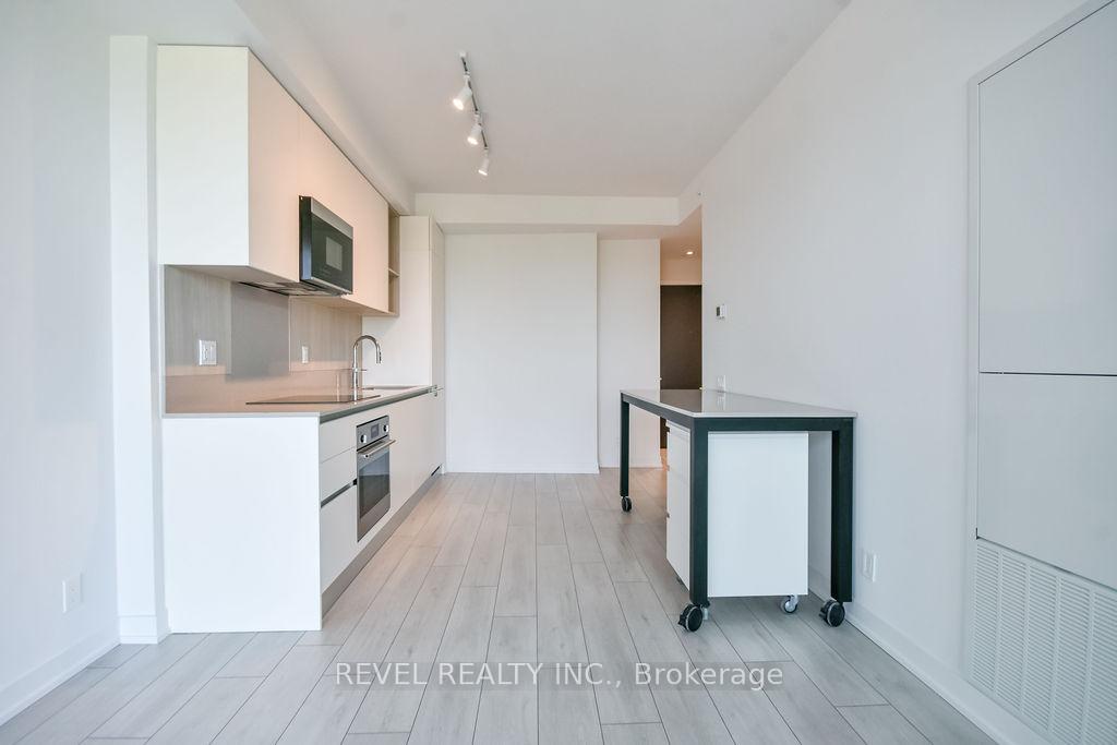 Photo 16 of Unit 1704, 39 Mary Street, Barrie, City Centre — HOMEH