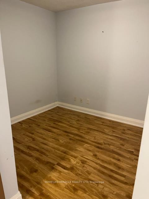 Photo 10 of Unit 407, 20 North Park Road, Vaughan, Beverley Glen — HOMEH