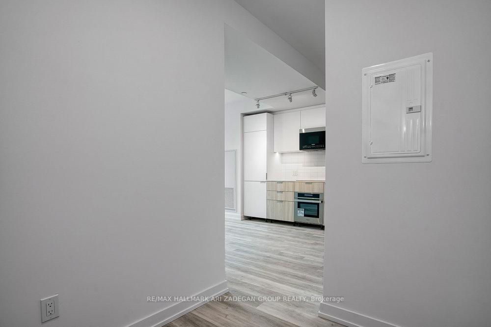 Photo 2 of Unit PH 13, 28 Eastern Avenue, Toronto, Moss Park — HOMEH
