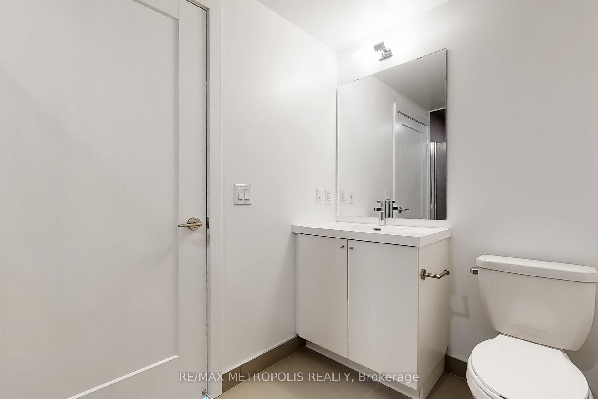 Photo 16 of Unit 1711, 2545 Simcoe Street N, Oshawa, Windfields — HOMEH